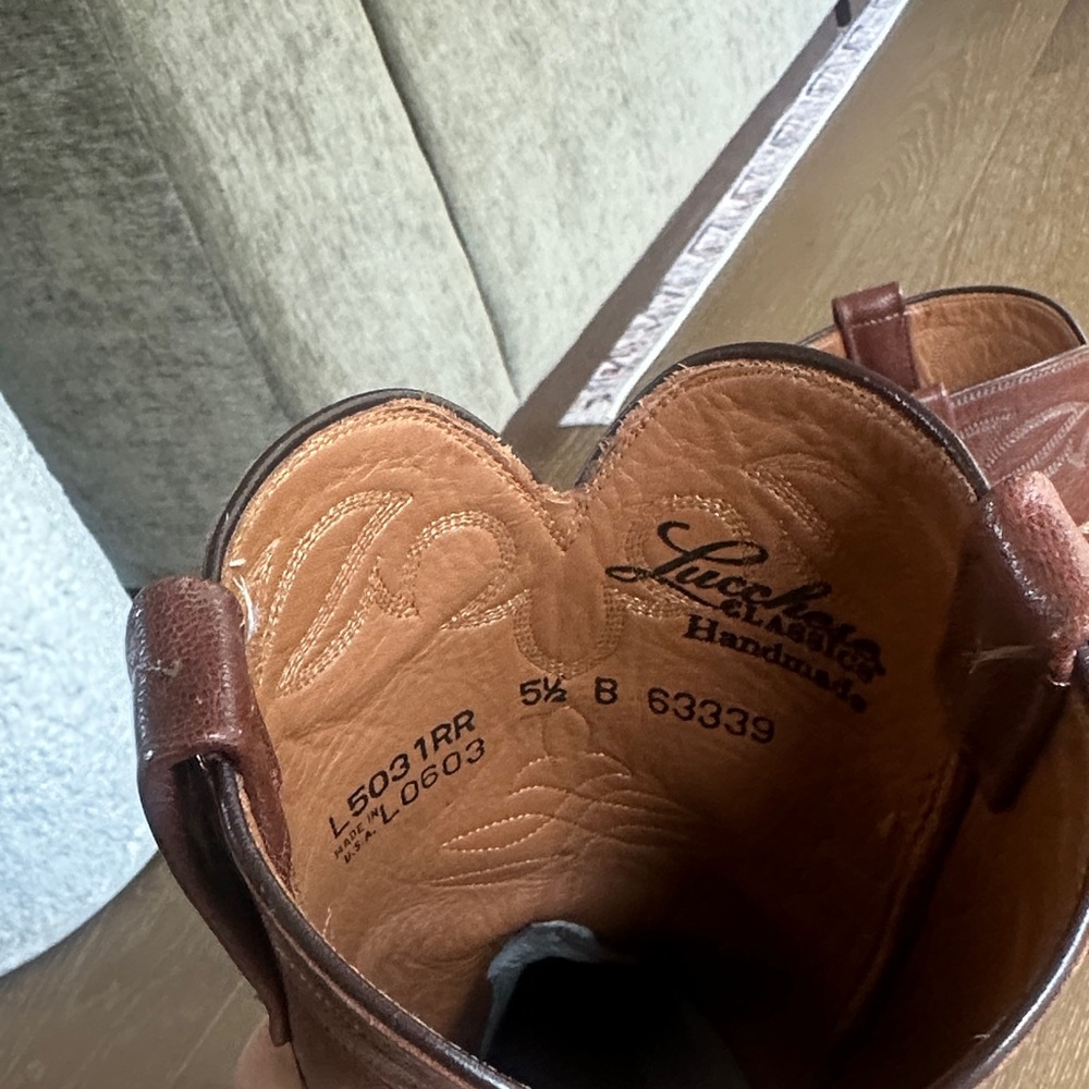 Lucchese Classic Handlade Brown Leather Cowboy Boots - Picture 4 of 14